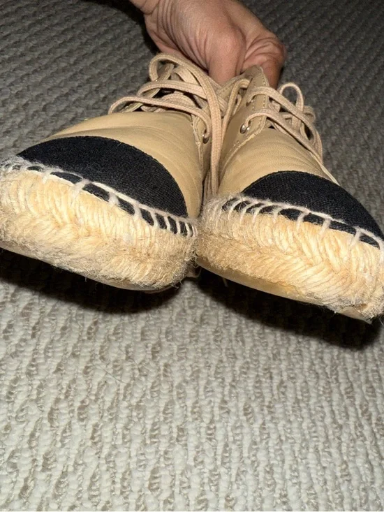 Two-Tone Chanel Espadrille Sneakers - Beige and Black - Picture 7 of 7